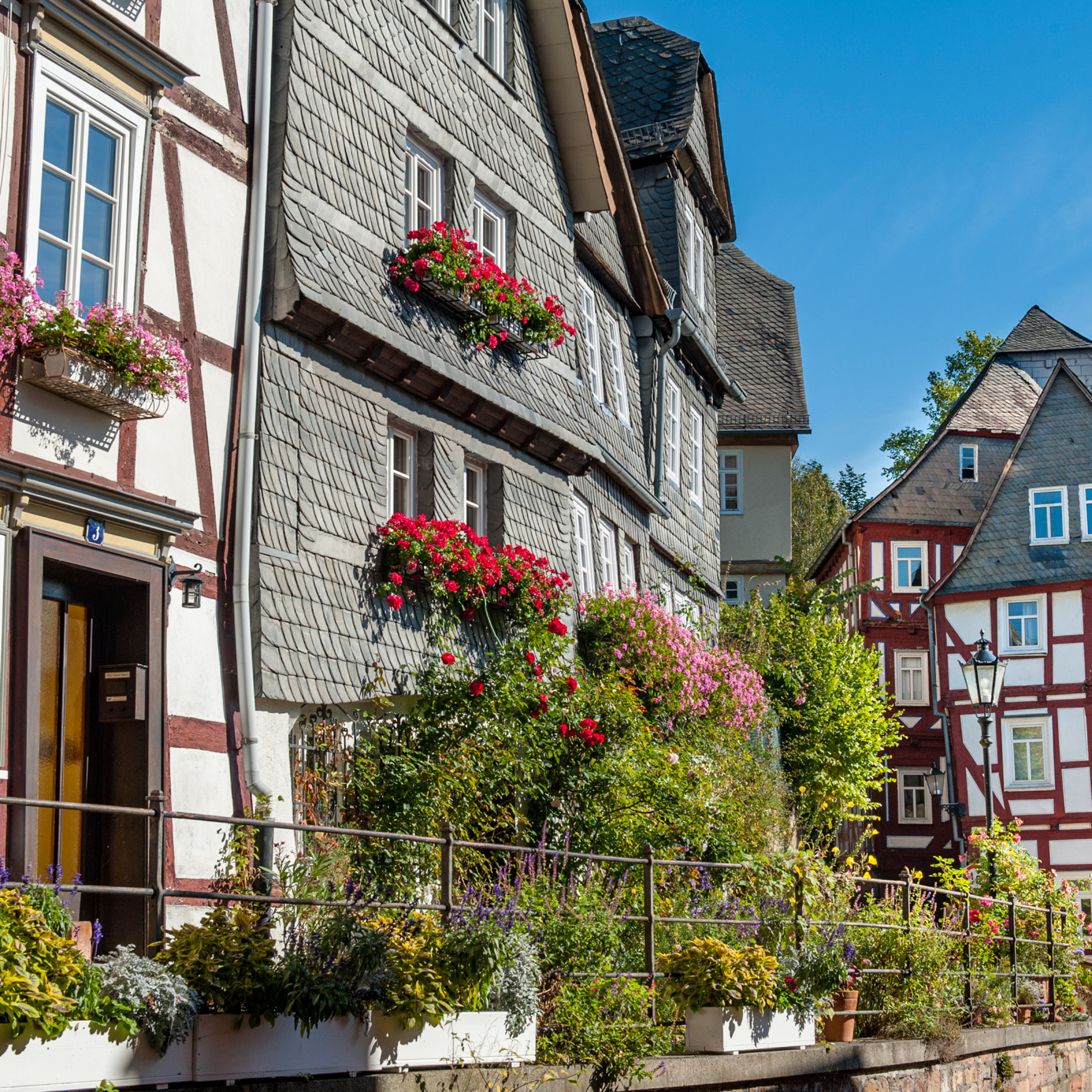 Schöne Fachwerkhäuser in der Marburger Altstadt.