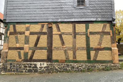 Ansicht von restaurierter Fachwerkwand.