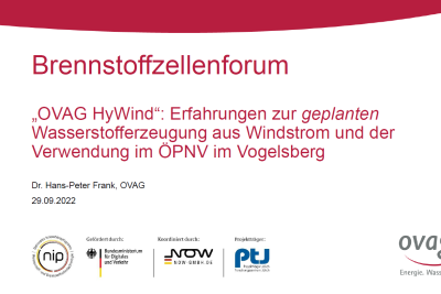Folie des Vortrages "OVAG HyWind – Erfahrungen zur geplanten Wasserstofferzeugung aus Windstrom und der Verwendung im ÖPNV im Vogelsberg".