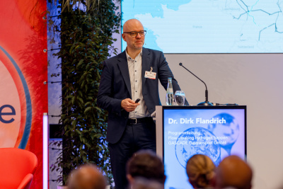Bild des Referenten Dr. Dirk Flandrich