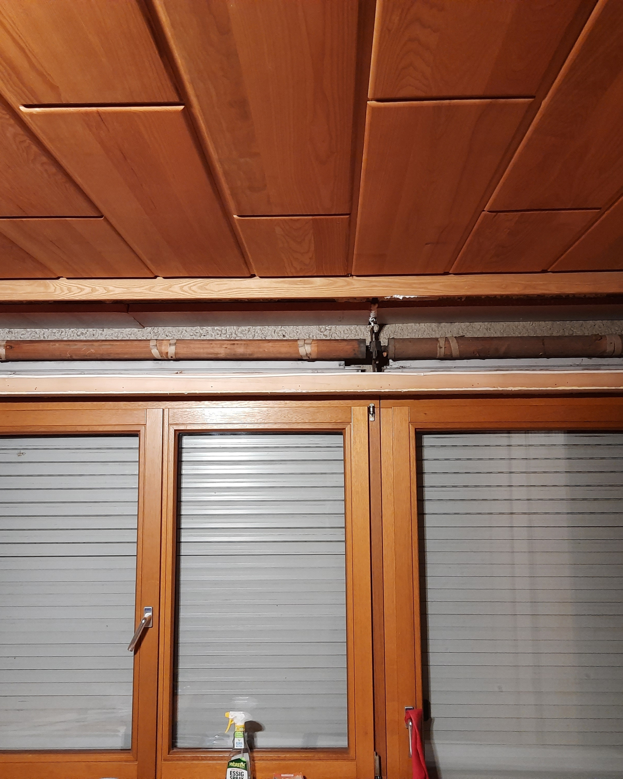 DIY Energiespartipp Rollladenkasten dämmen / LEA LandesEnergieAgentur